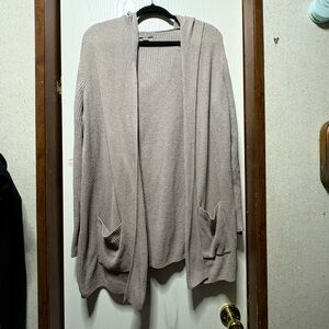 Barefoot Dreams Cream Cardigan with Pockets and hoodie